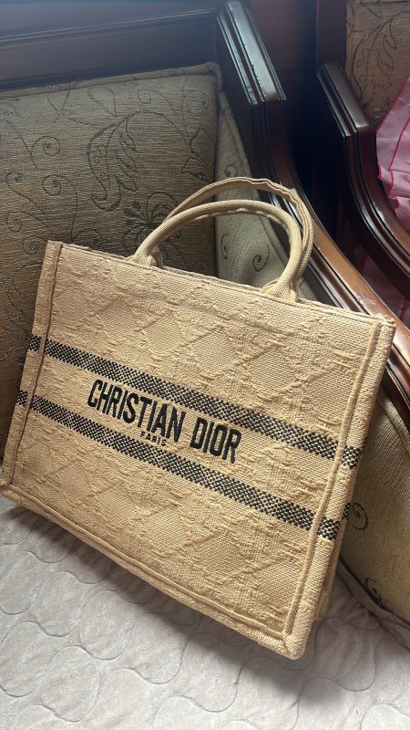 Christian Dior 